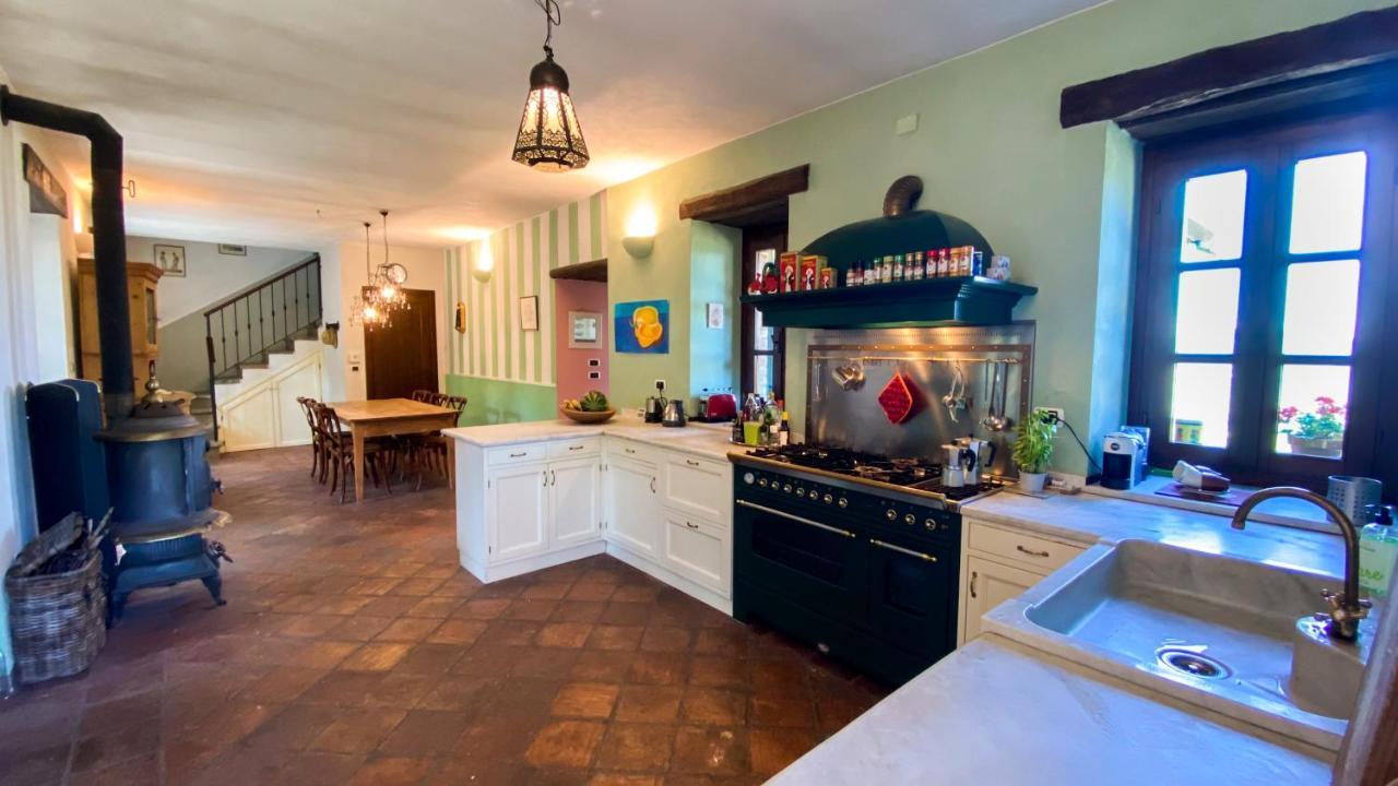 Vakantiehuis Casa Dolce Vista Monastero Bormida ภายนอก รูปภาพ